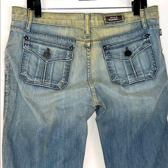 Rock & Republic Light Blue Flare Leg Jeans Size 32 - Picture 14 of 14